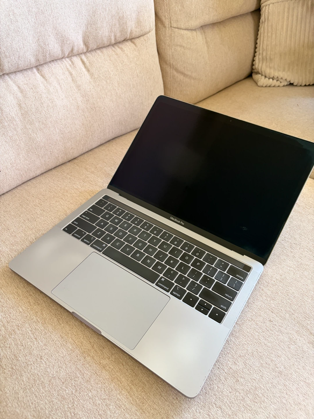 13” Apple MacBook Pro 2019 - 16GB RAM - photo 4
