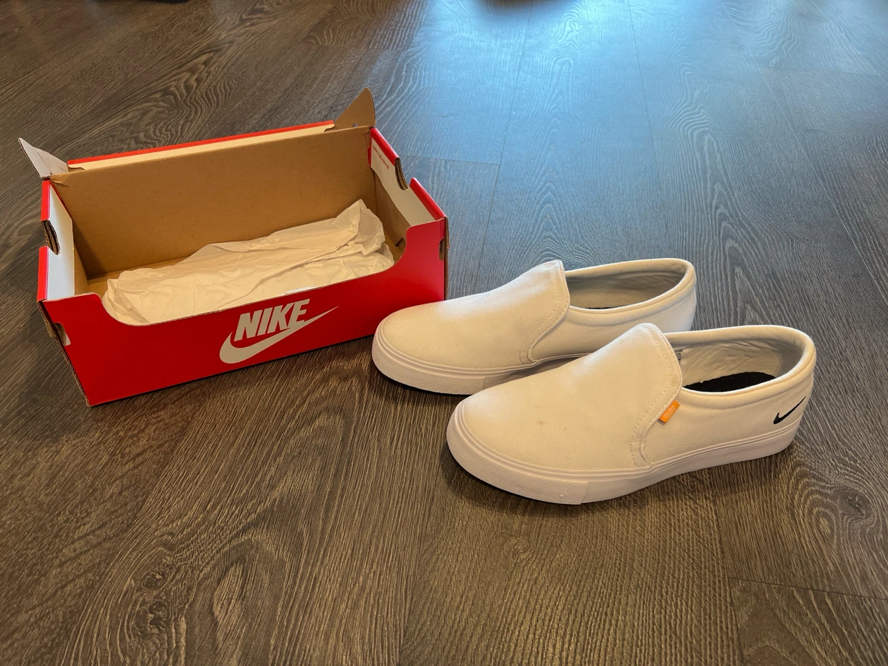 Nike Slip-On Shoes White