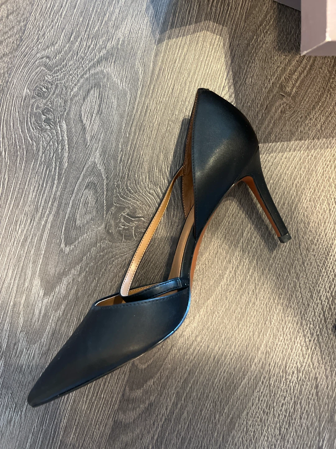 CHARLES & KEITH Black Heels Size 39 - photo 2