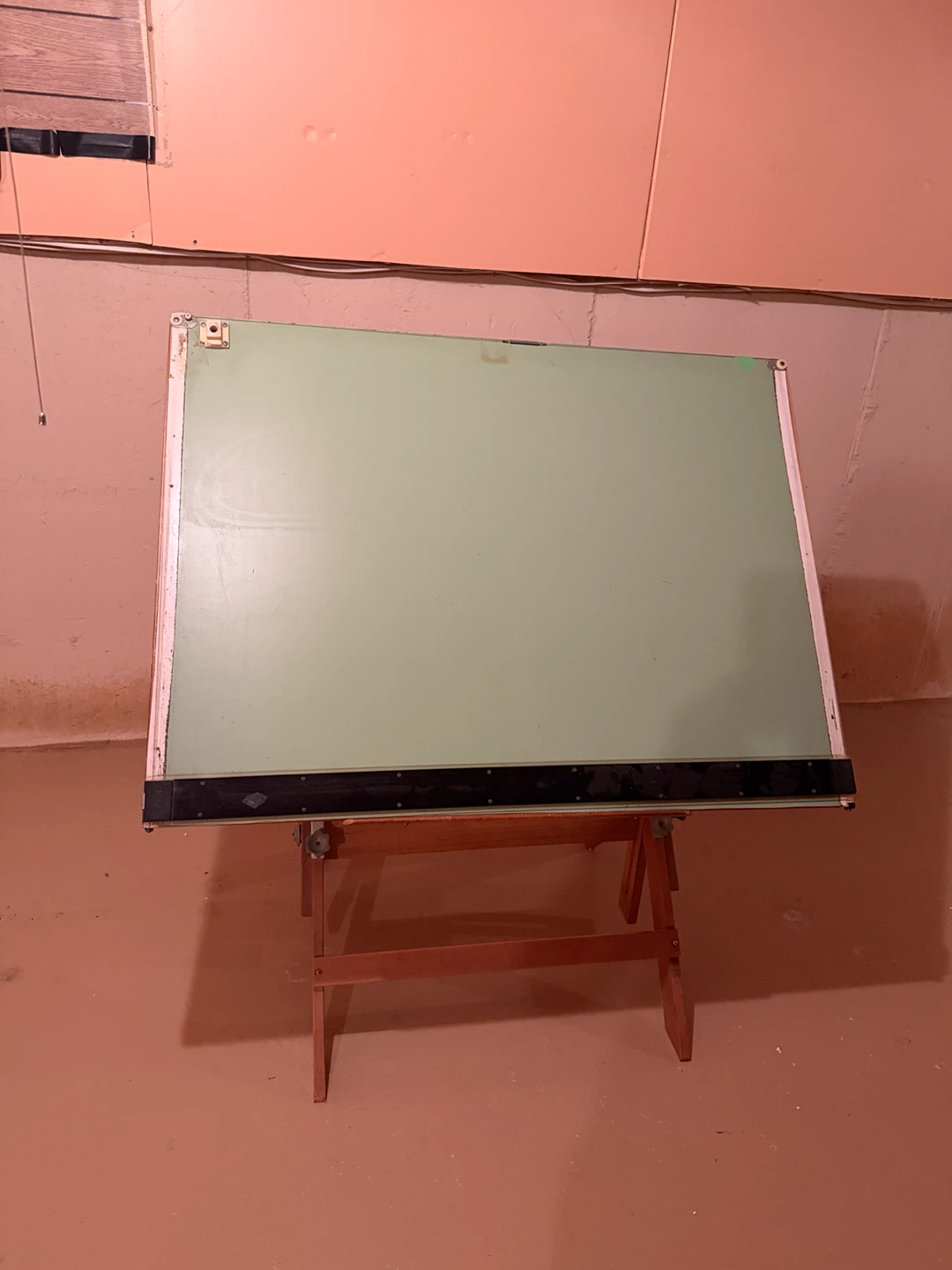 Adjustable Drafting Table Easel