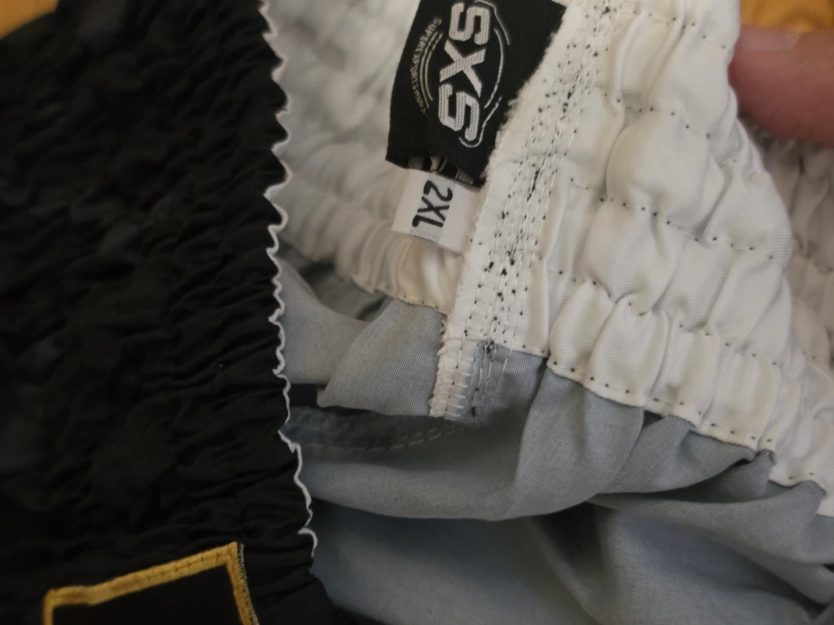 YOKKAO Muay Thai Fighter Shorts + Training Gear Bundle - photo 4