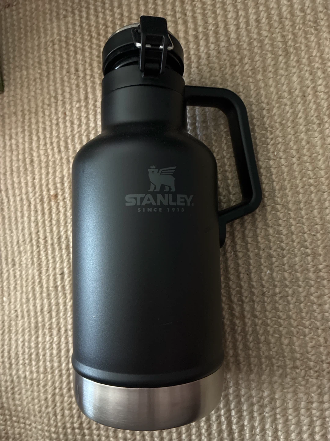 Stanley 64oz Growler