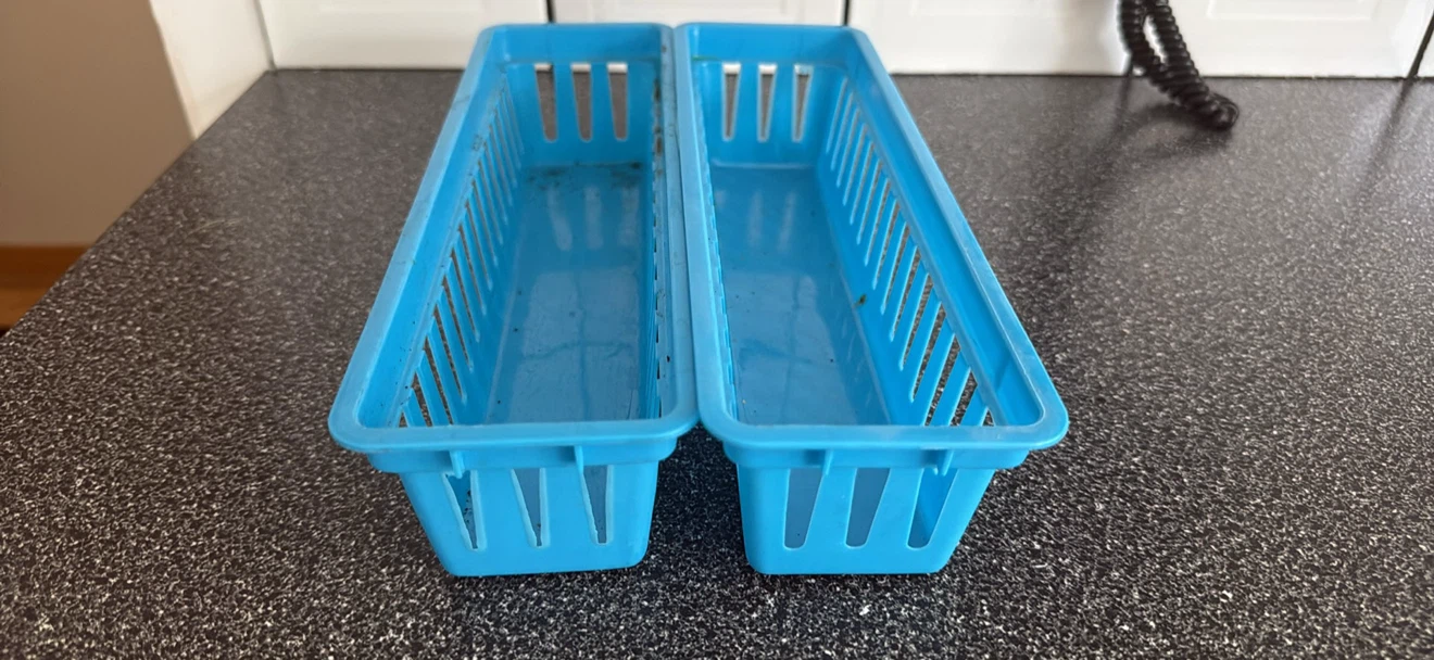 Two blue storage containers - photo 3