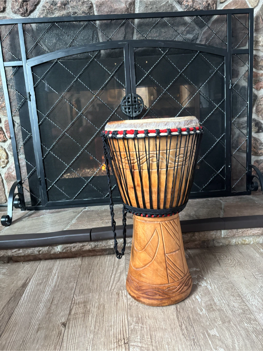 Hand Carved Medium Sizes Djembe (African Hand Drum) - photo 4