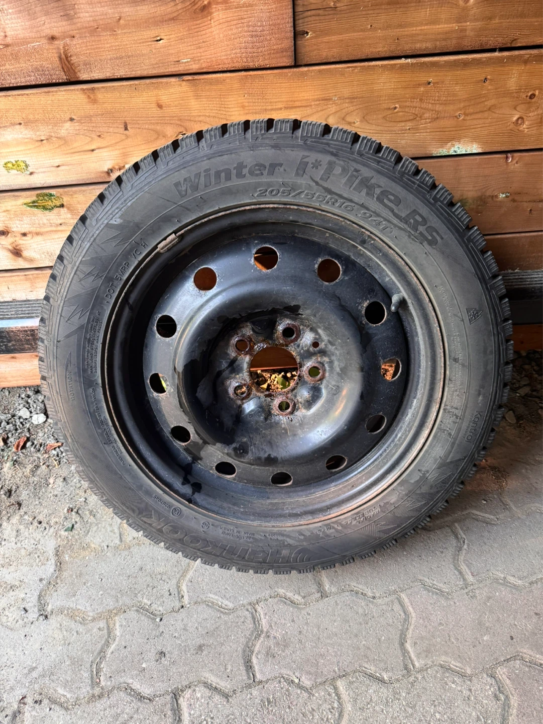 16" Hankook Winter Tires on Steel Rims (205/55R16) - photo 4