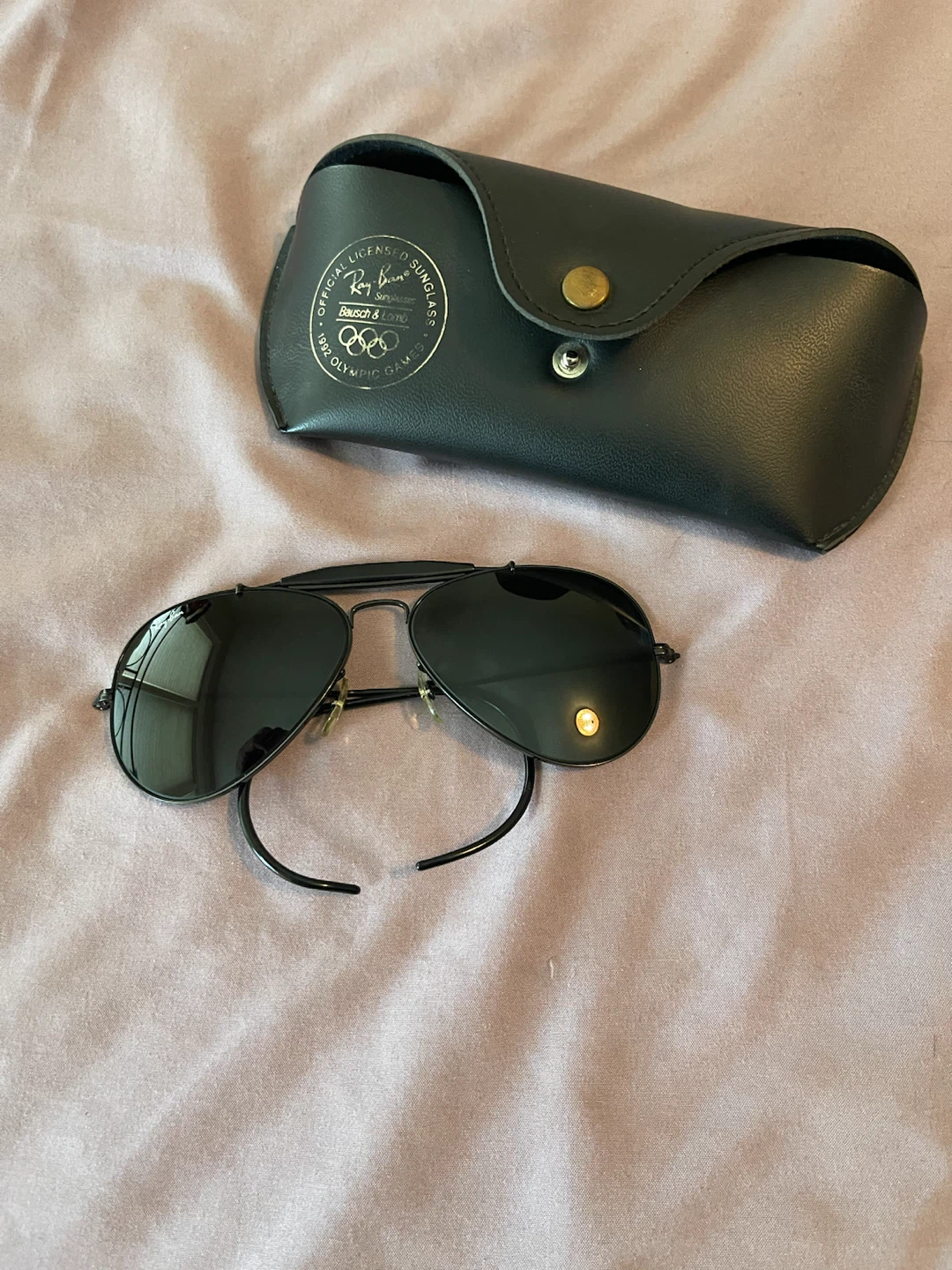 Ray-Ban Sunglasses with Case
