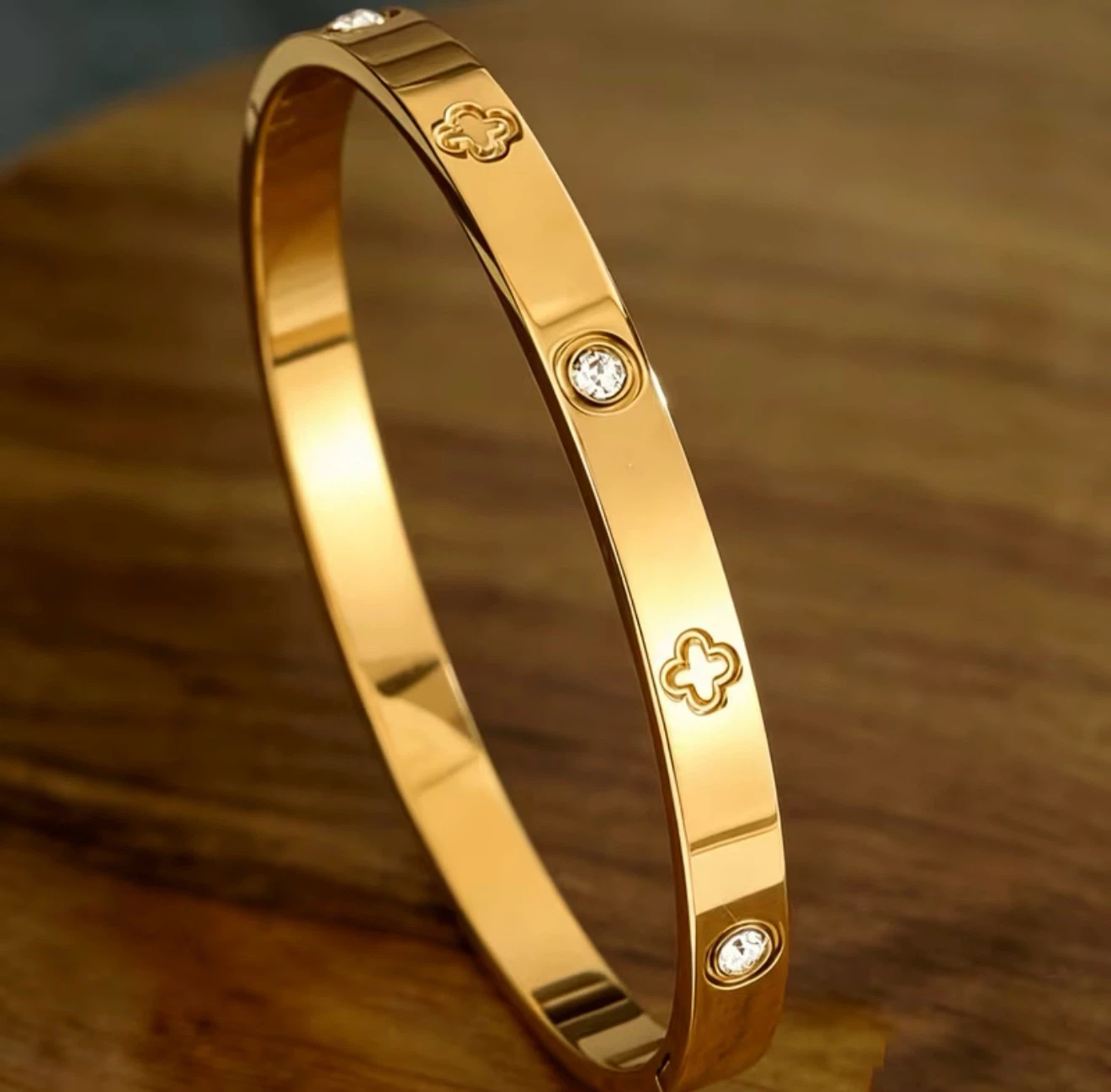 18K Plated Set of 3 Gold-Tone Bangles with Rhinestones - photo 4