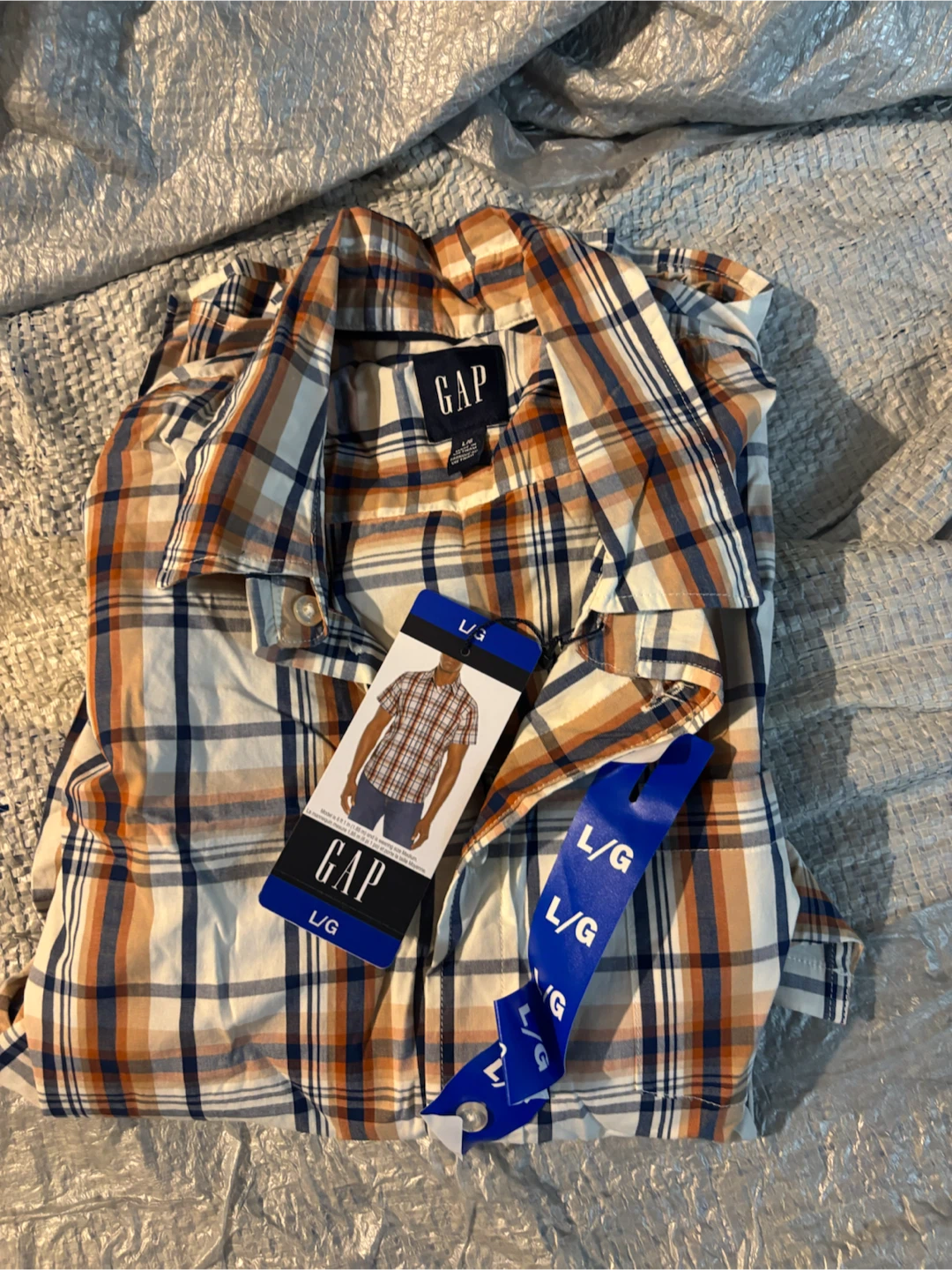 GAP Plaid Short Sleeve Shirt