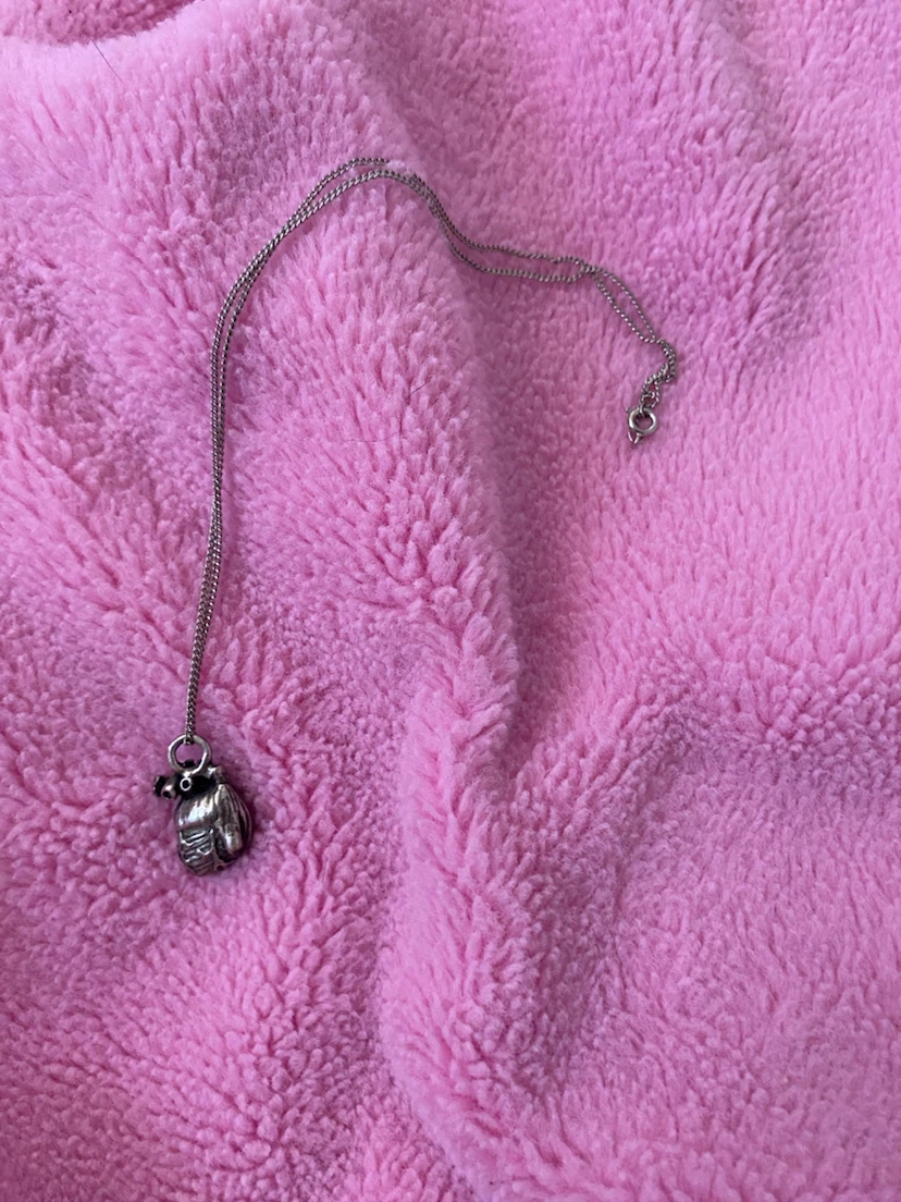Silver anatomical heart pendant necklace - photo 3
