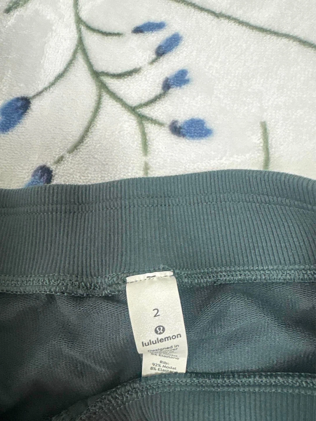 Lululemon Size 2 Wide Leg Pants Teal