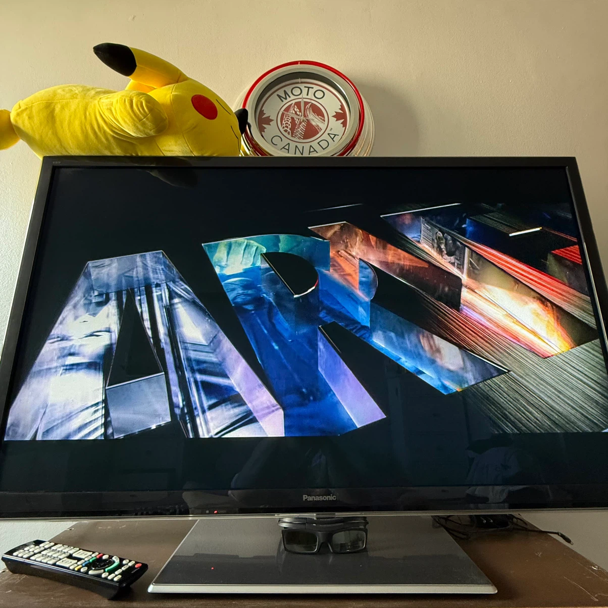 50’ HDTV with 3D