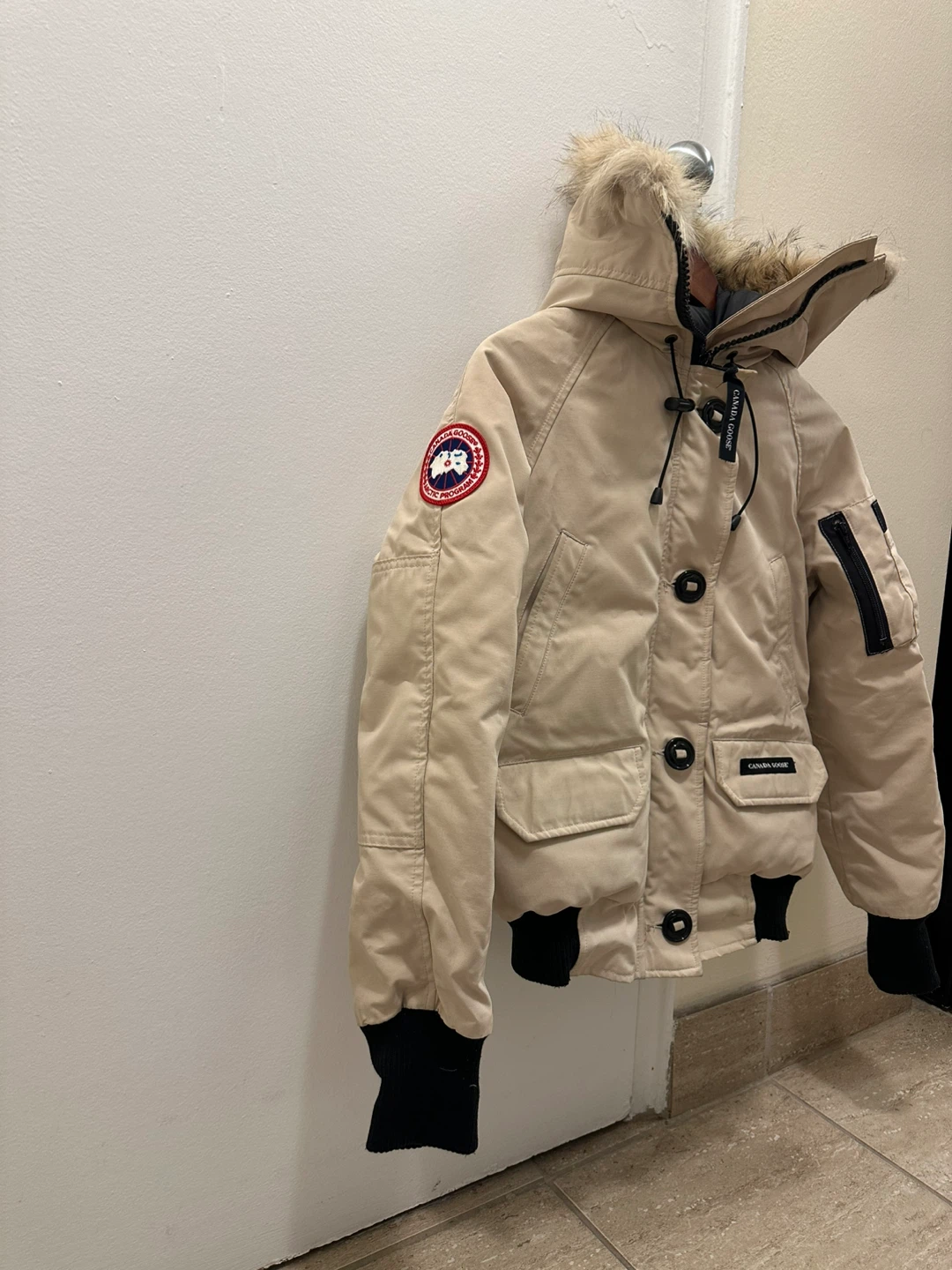 Canada Goose Bomber Jacket - Beige - Women’s