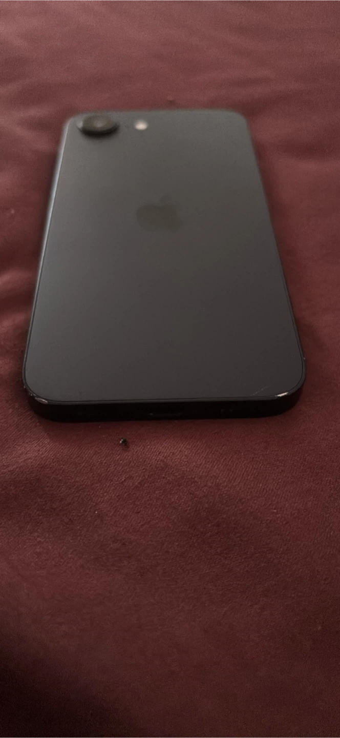 Apple iPhone 16e - black-256gb - photo 4