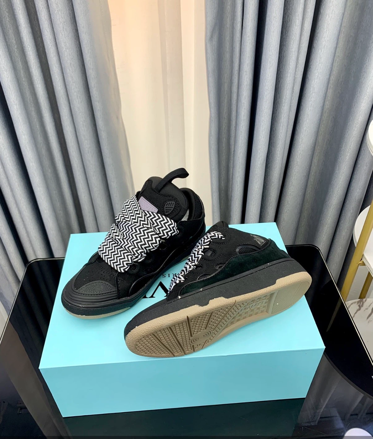 Lavin Curb Sneaker Black