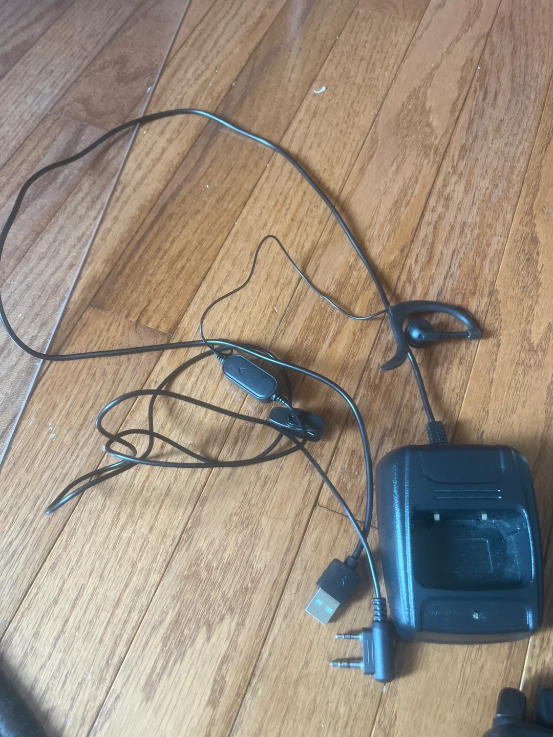 Baofeng Two-Way Radio with Charger and Earpiece - photo 5
