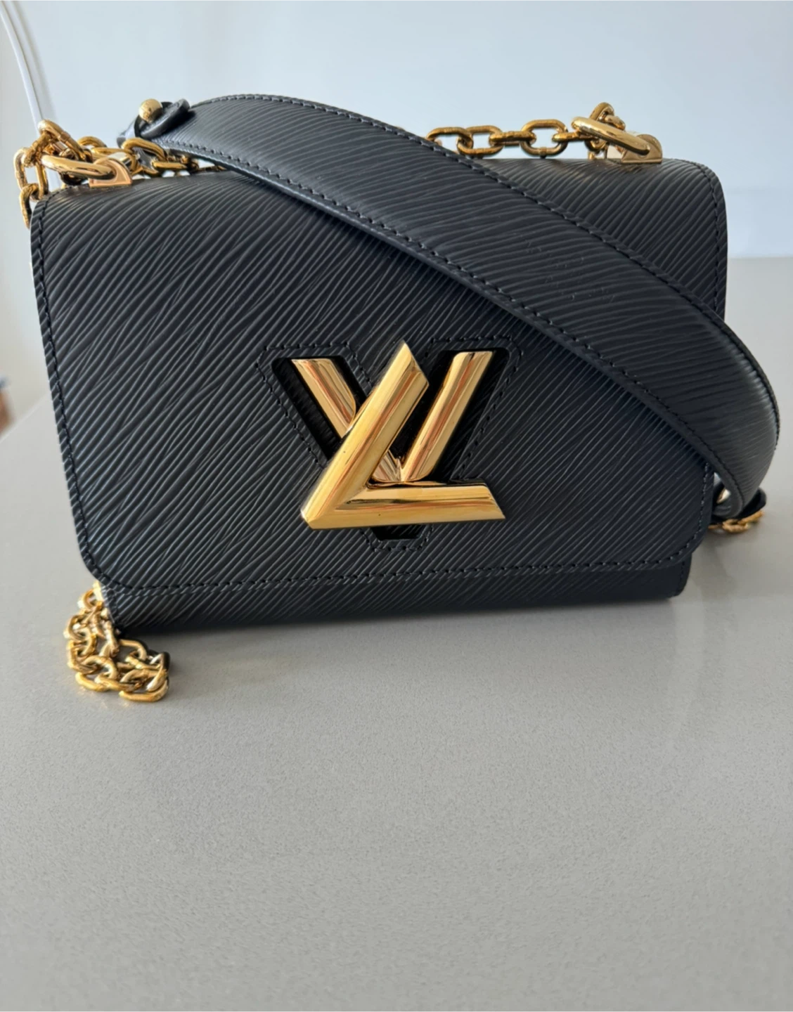 NEW Louis Vuitton Twist PM - photo 2