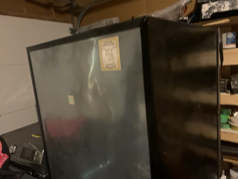 LG Refrigerator - photo 3