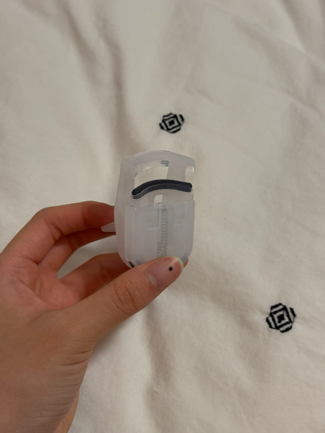 MUJI Portable Eyelash Curler - photo 5