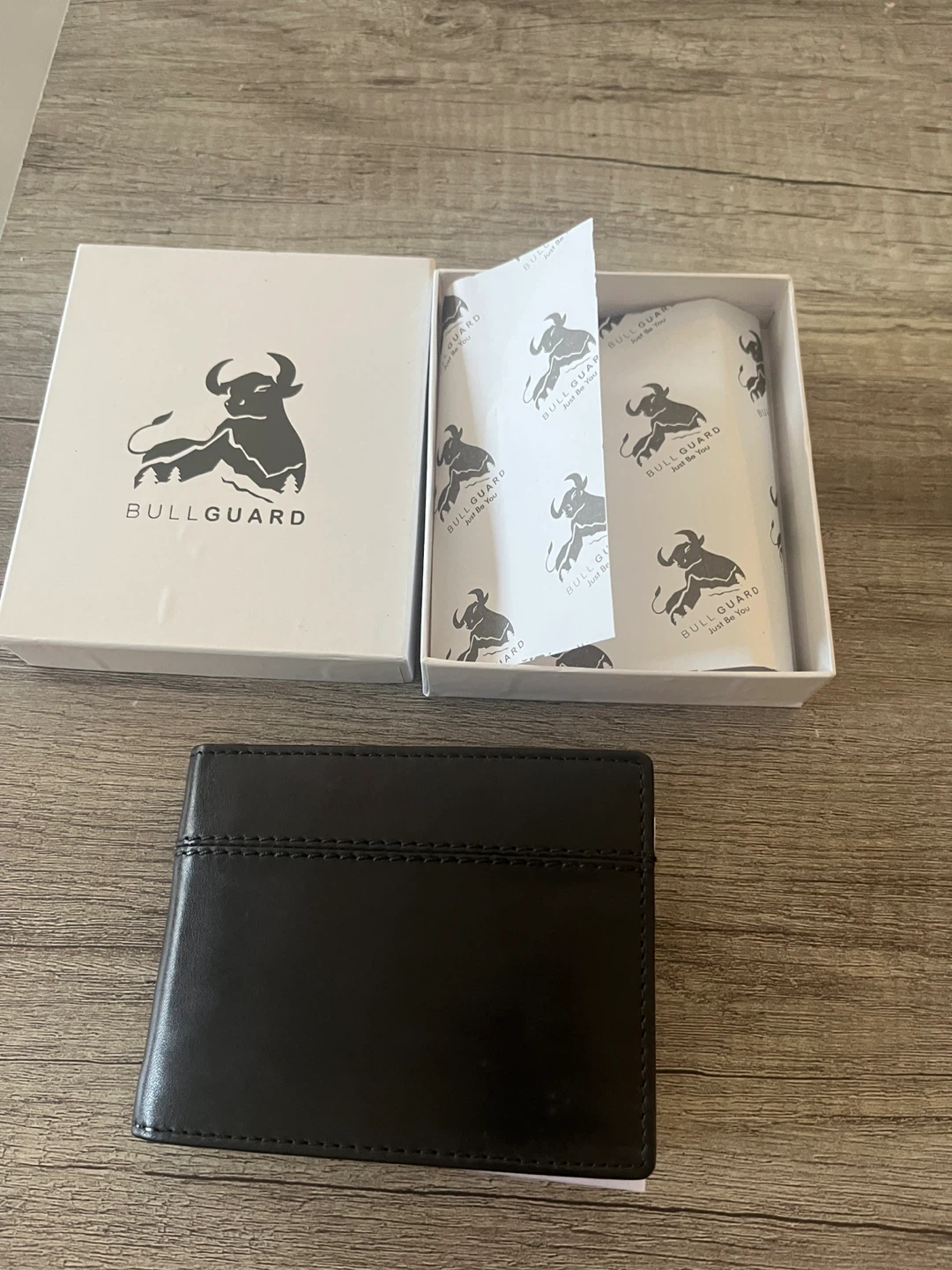 Bullguard Black Leather Bifold Wallet