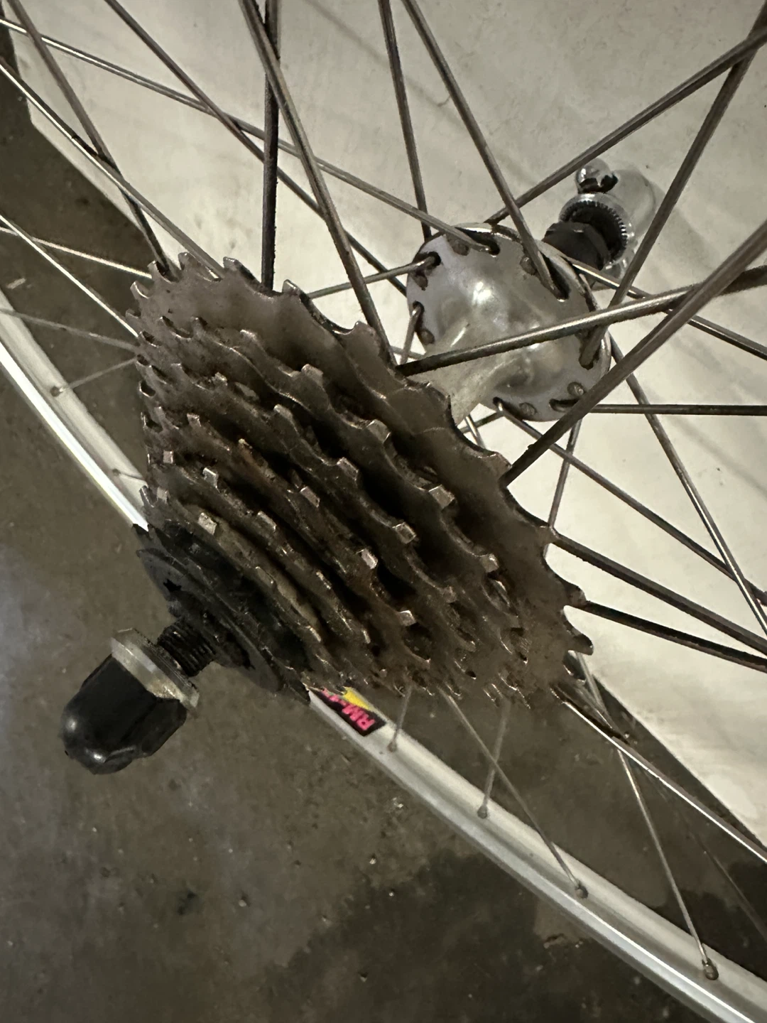 VINTAGE JAPANESE ARAYA 26” MTB REAR WHEEL MOUNTAIN BIKE RIM - photo 3