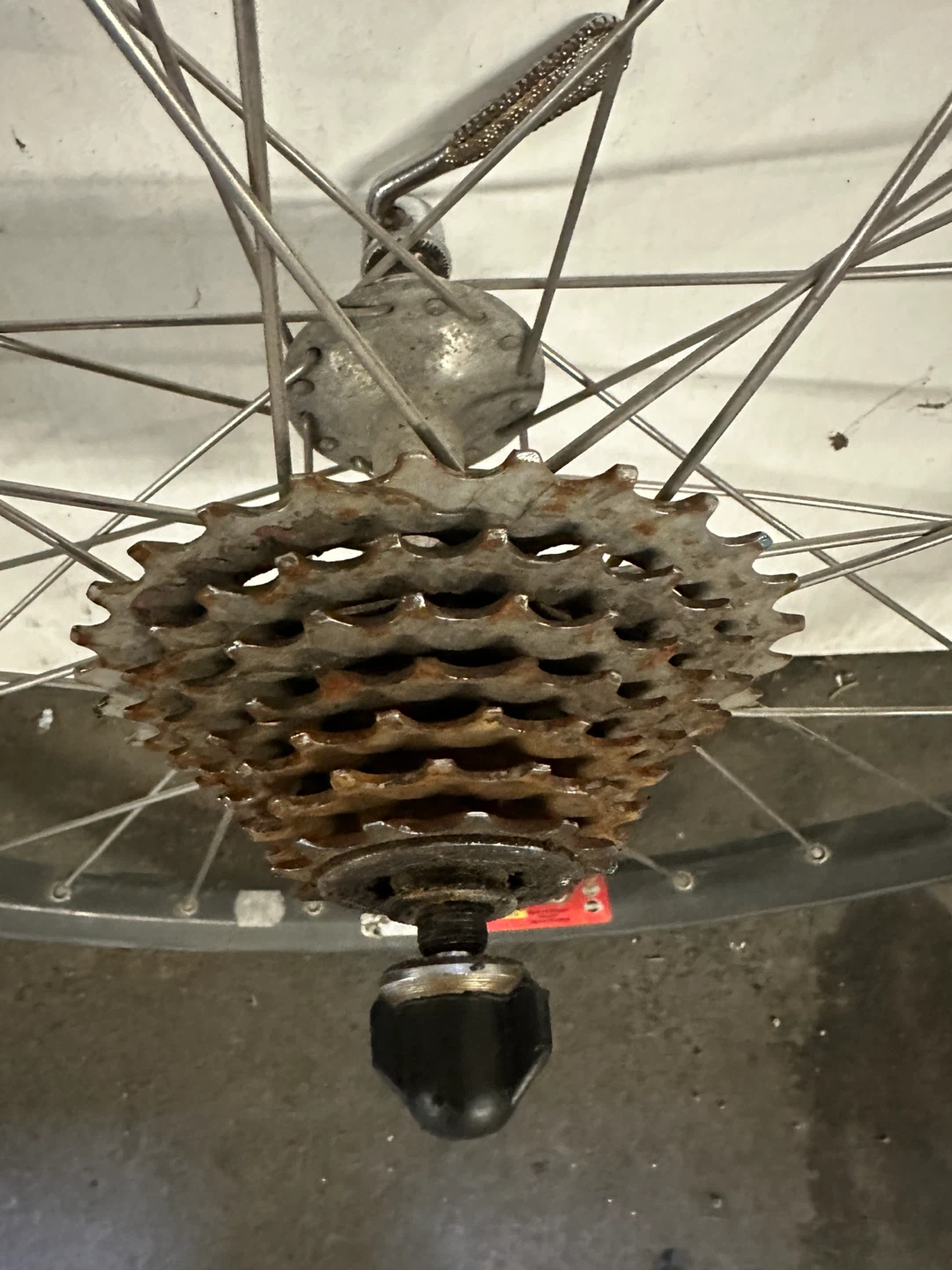 VINTAGE MAVIC 26” MTB REAR WHEEL MOUNTAIN BIKE RIM - photo 3
