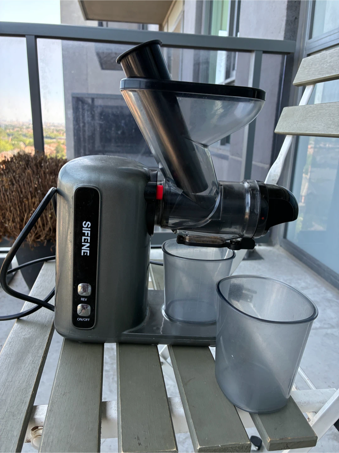 SIFENE Juicer