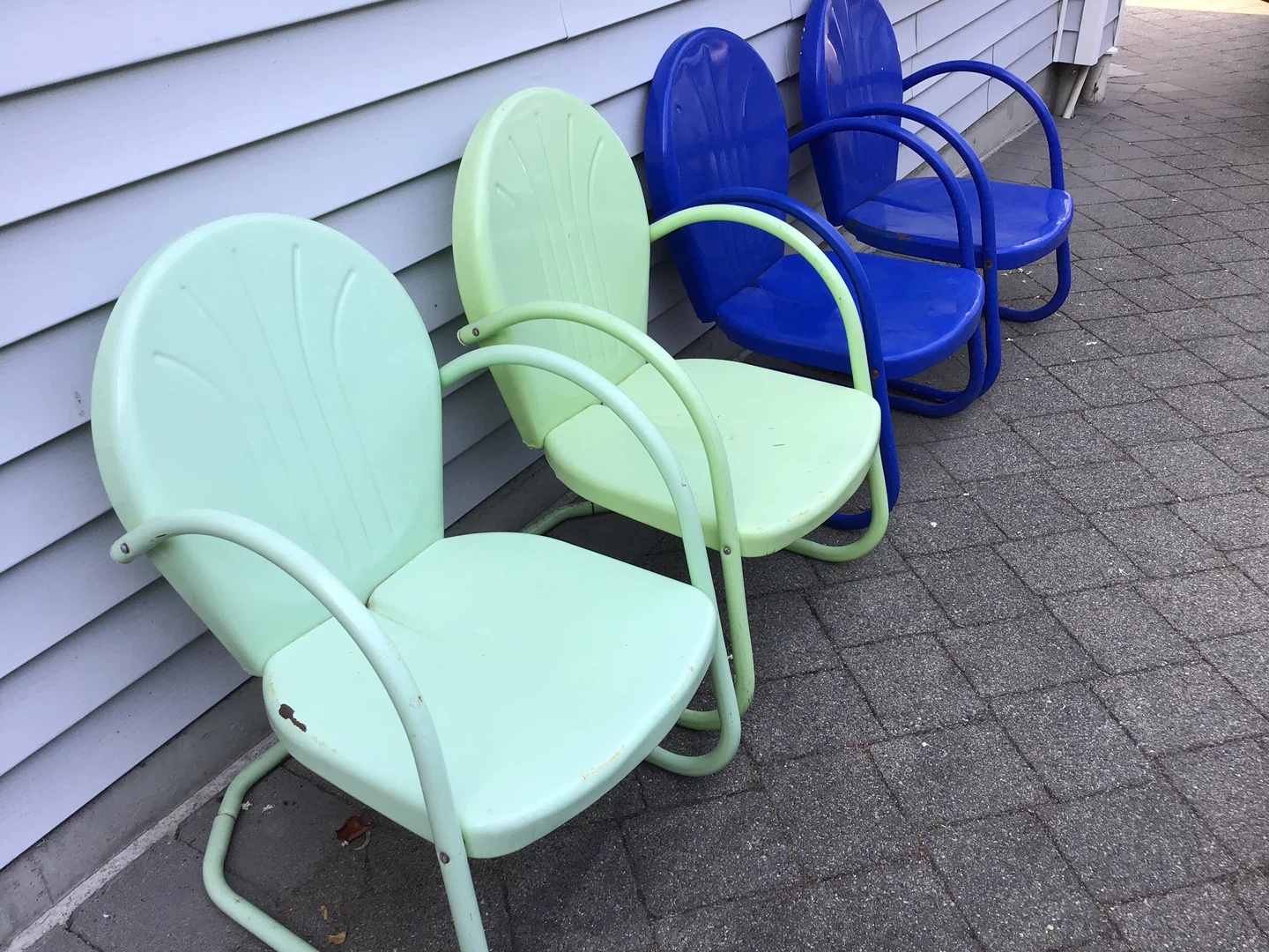 Metal Motel Chairs - photo 3