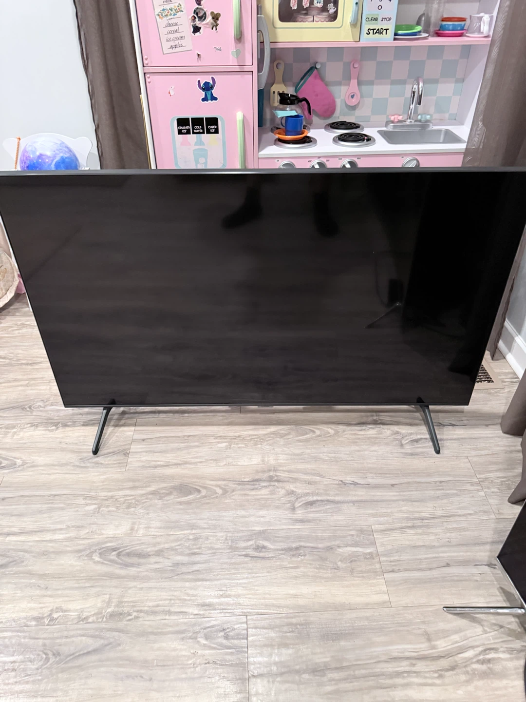 Samsung 50” Smart TV