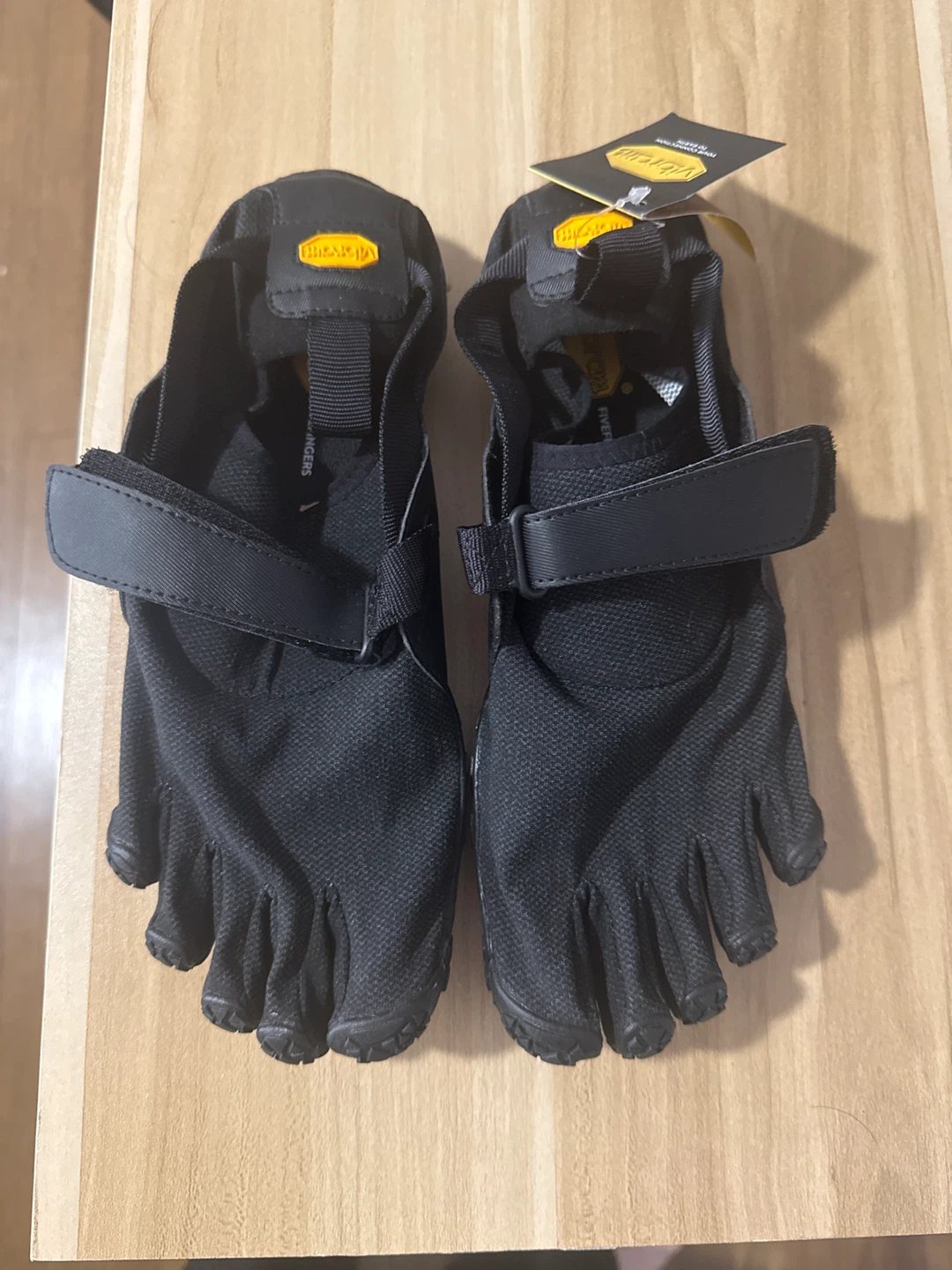Vibram 5 Fingers shoes Mega grip
