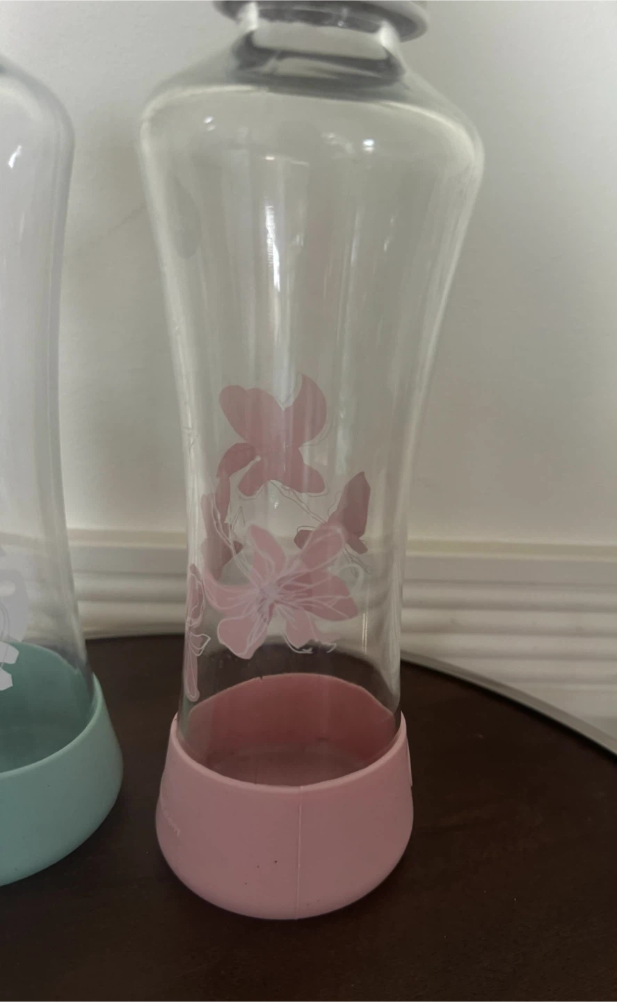 2 EQUA glass water bottles w/silicone bases. - photo 4