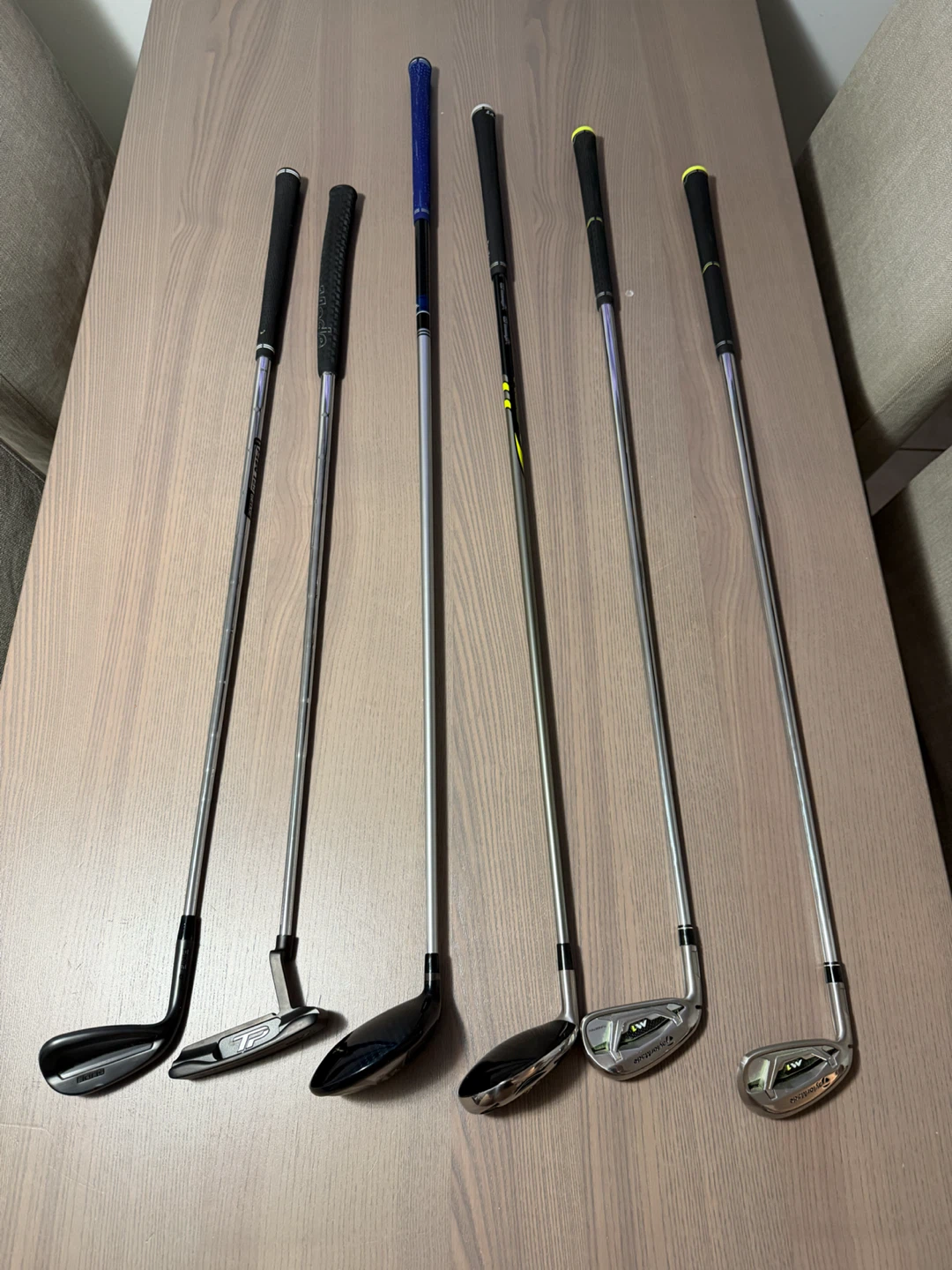 Callaway, TaylorMade, Cobra Golf Clubs and Accessories Set - photo 2