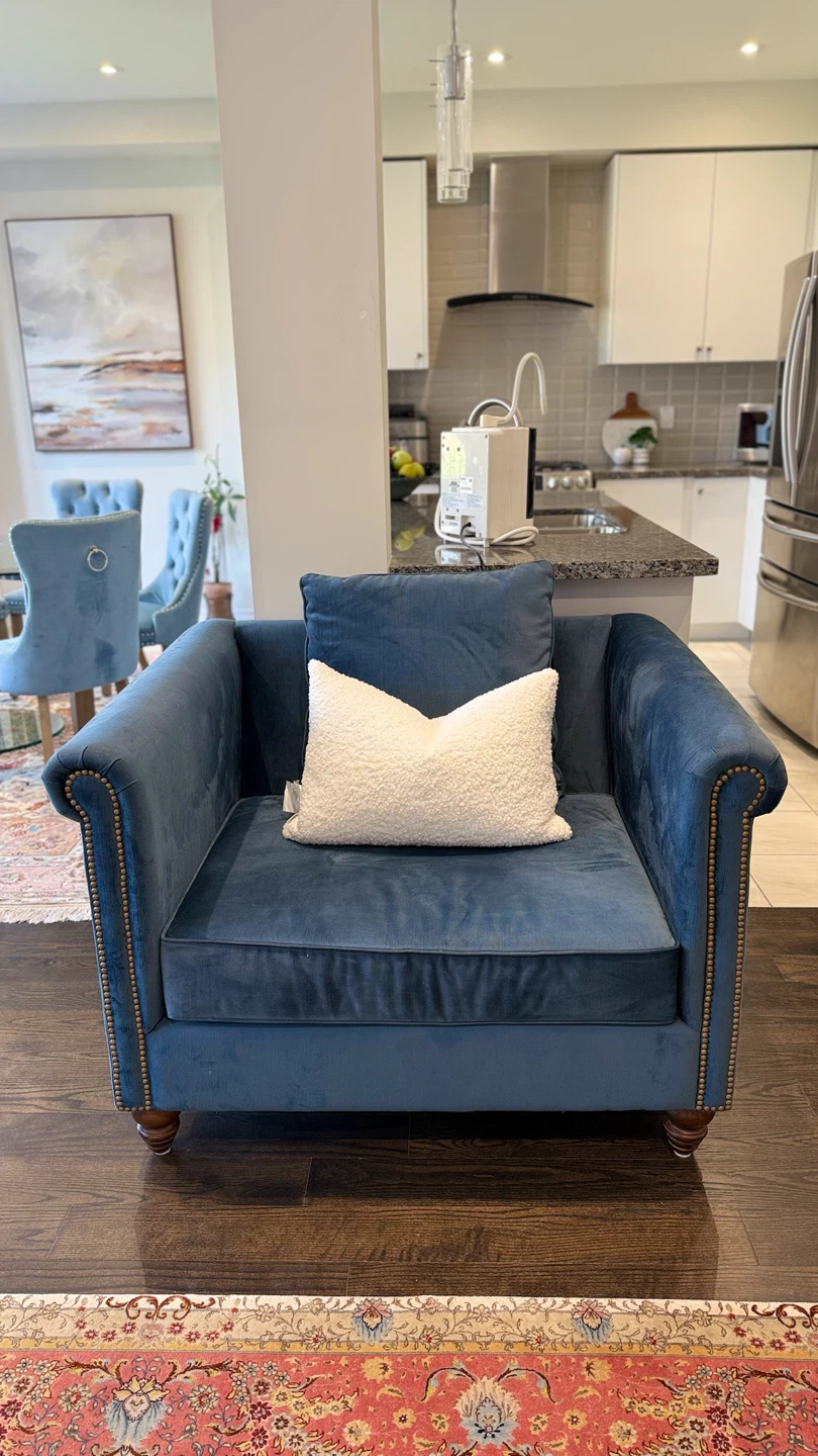 Blue Velvet Sofa and Armchair Set - photo 2