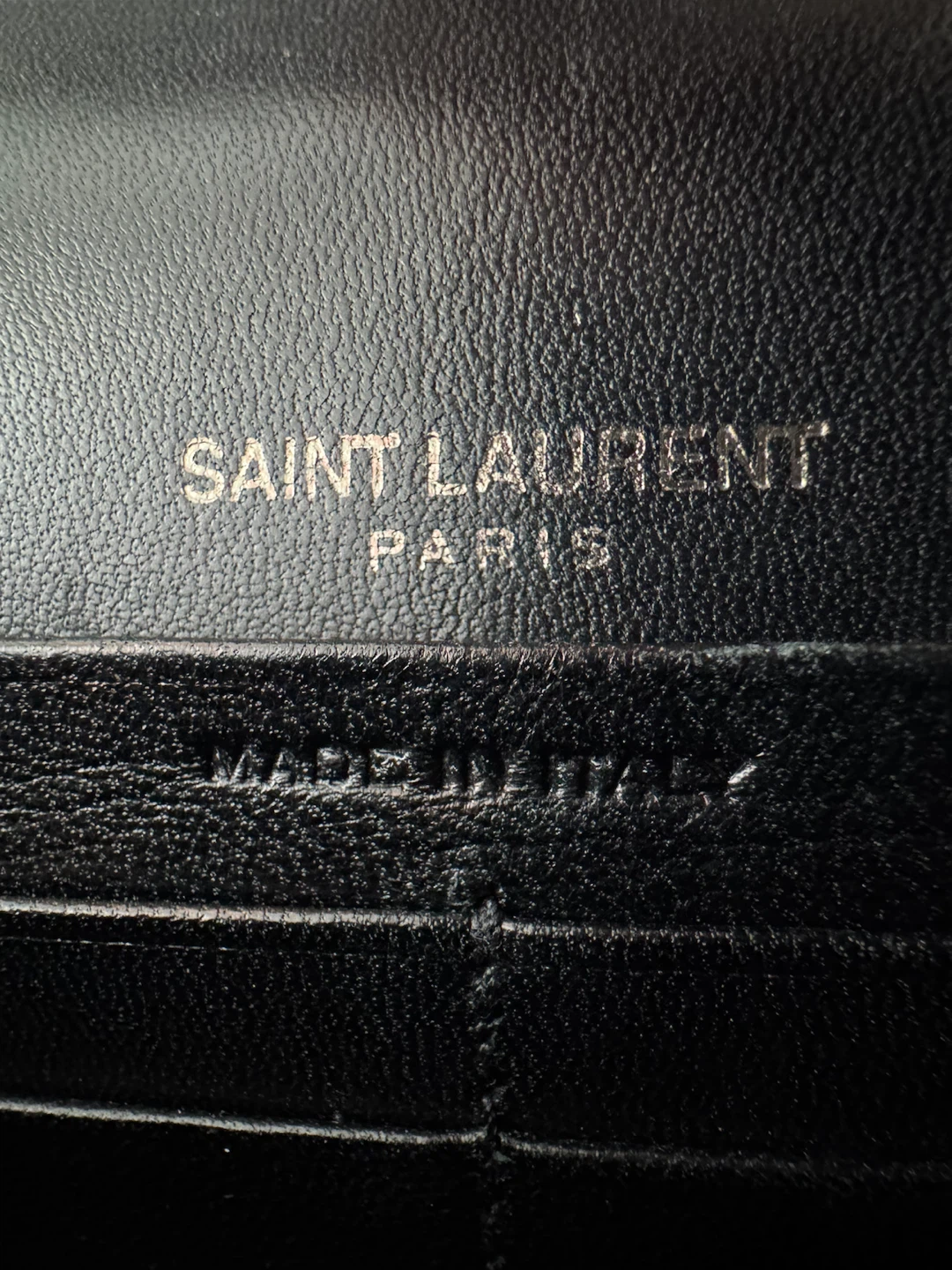 Saint Laurent Black Velvet Chain Bag with Tassel - photo 3