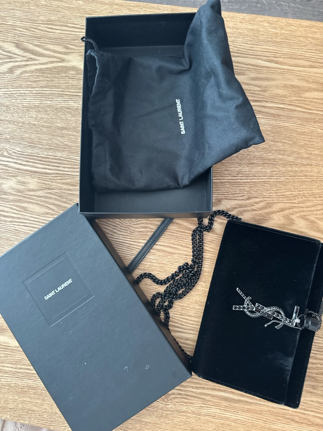 Saint Laurent Black Velvet Chain Bag with Tassel - photo 5