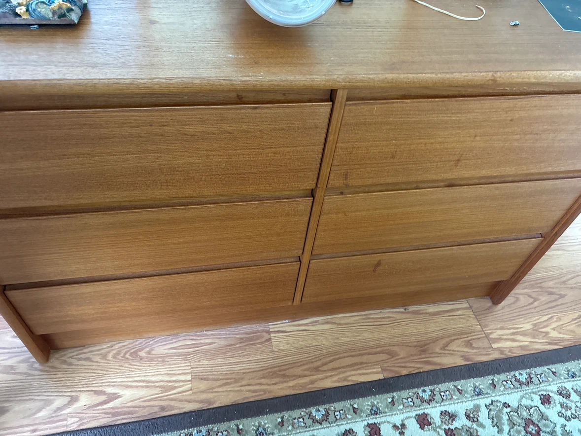 Wooden Dresser with 5 Drawers - photo 2