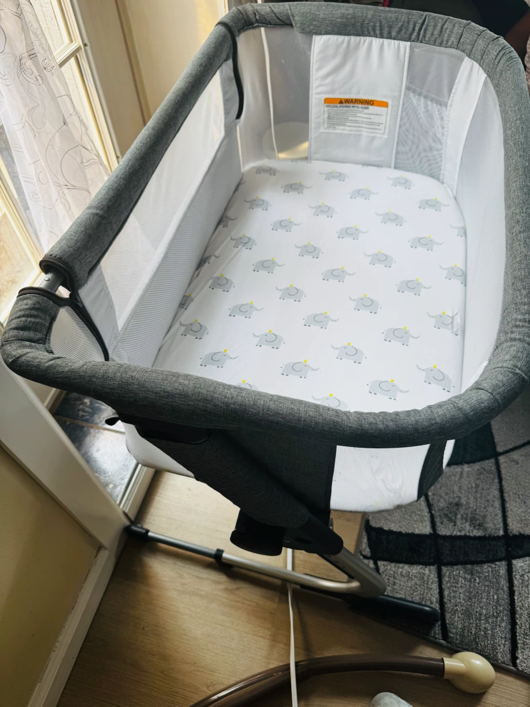 Baby Delight Bassinet – Gray, Excellent Condition