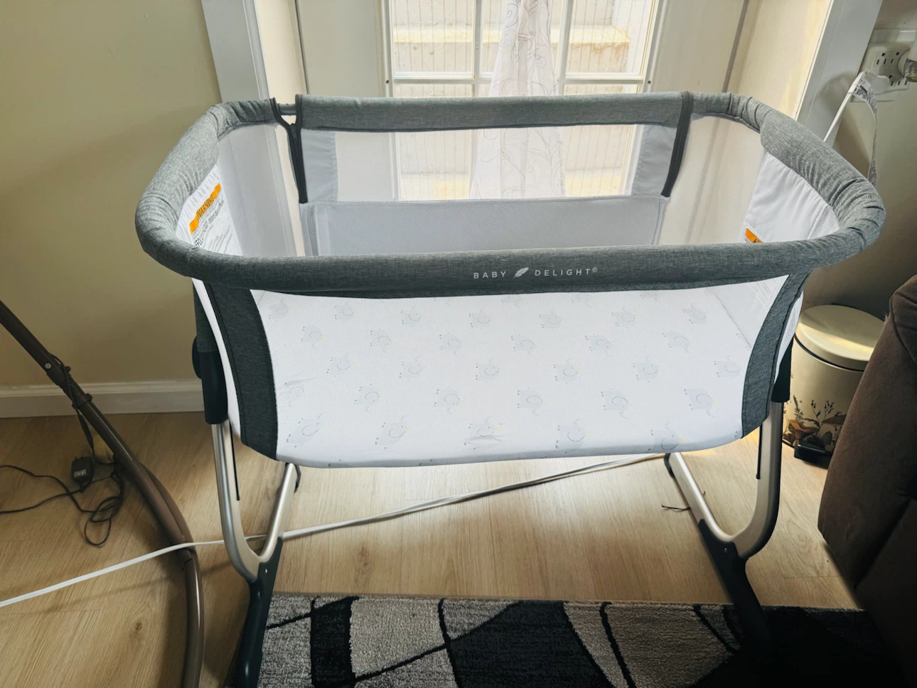 Baby Delight Bassinet – Gray, Excellent Condition - photo 4