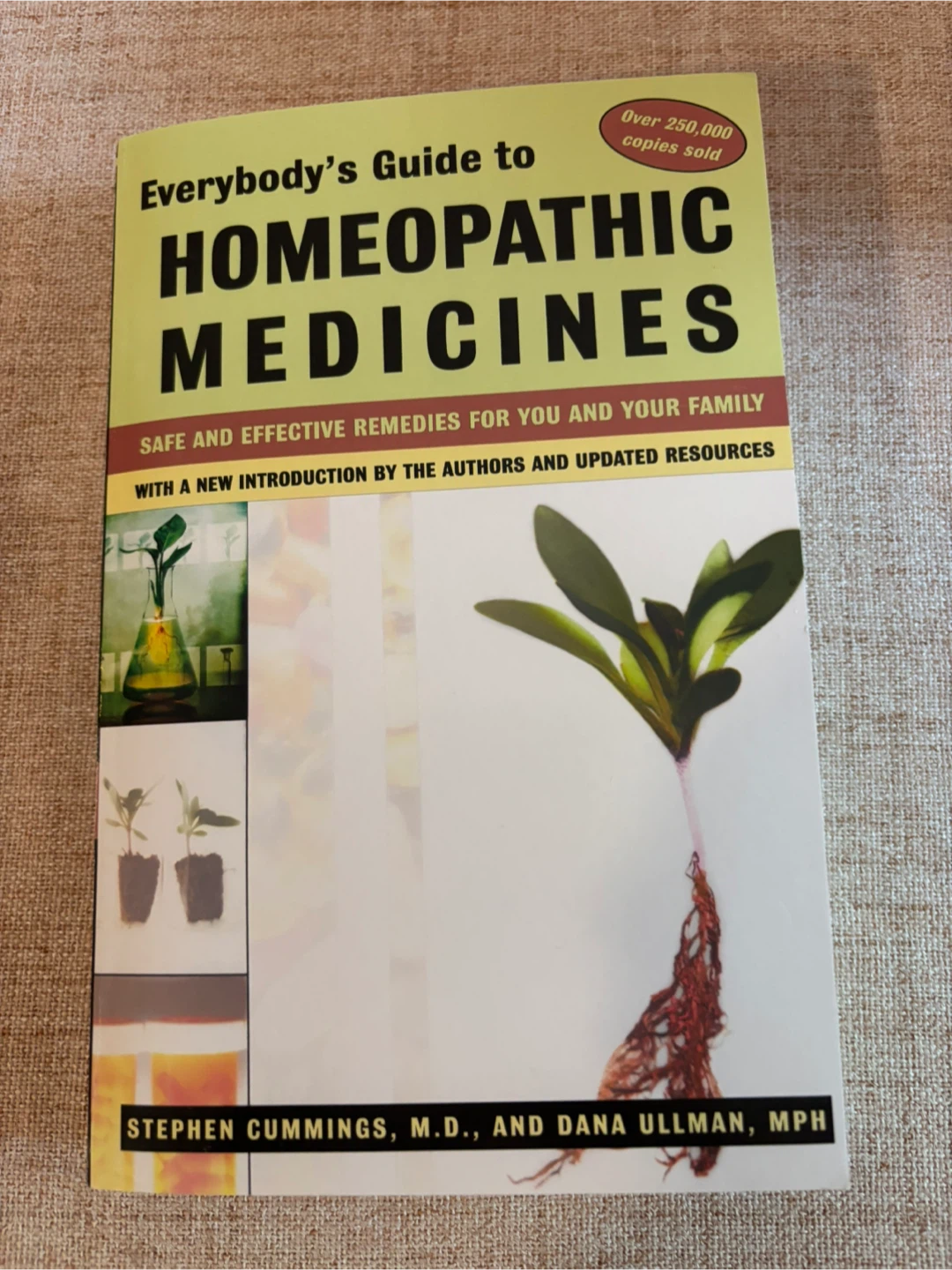 Everybody's Guide to Homeopathic Medicines Book