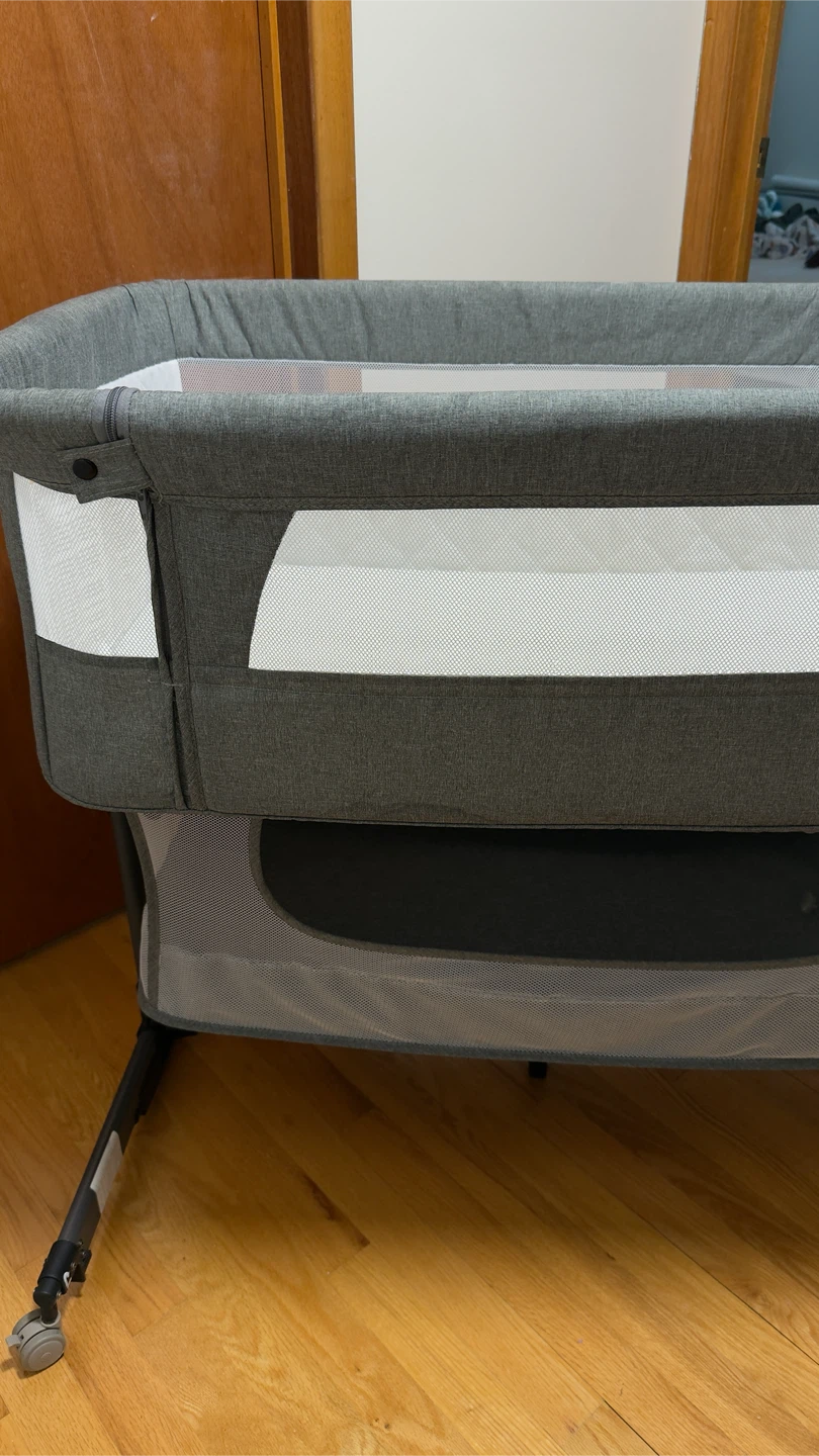 Baby Bassinet with Wheels - photo 4