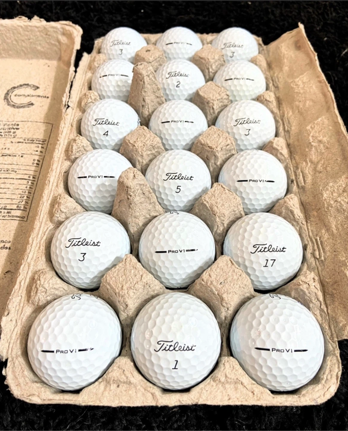 18 Titleist ProV1 2026 Edition Golf Balls