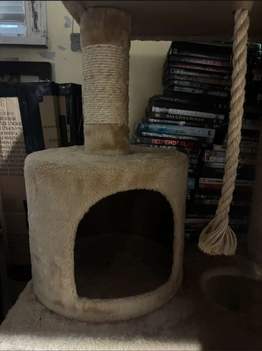 Multi-level Cat Tree with scratching posts - photo 2
