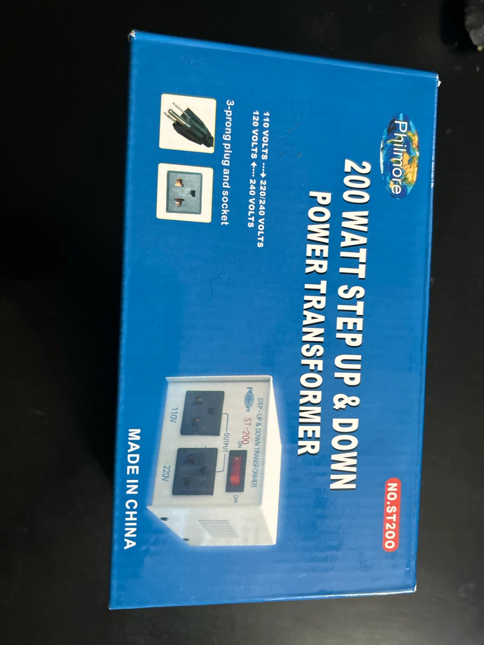 Philmore 200 Watt Step Up & Down Power Transformer