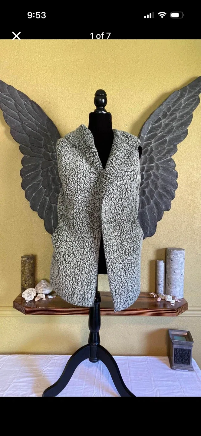 Love Tree Teddy Bear Style Vest With Hood