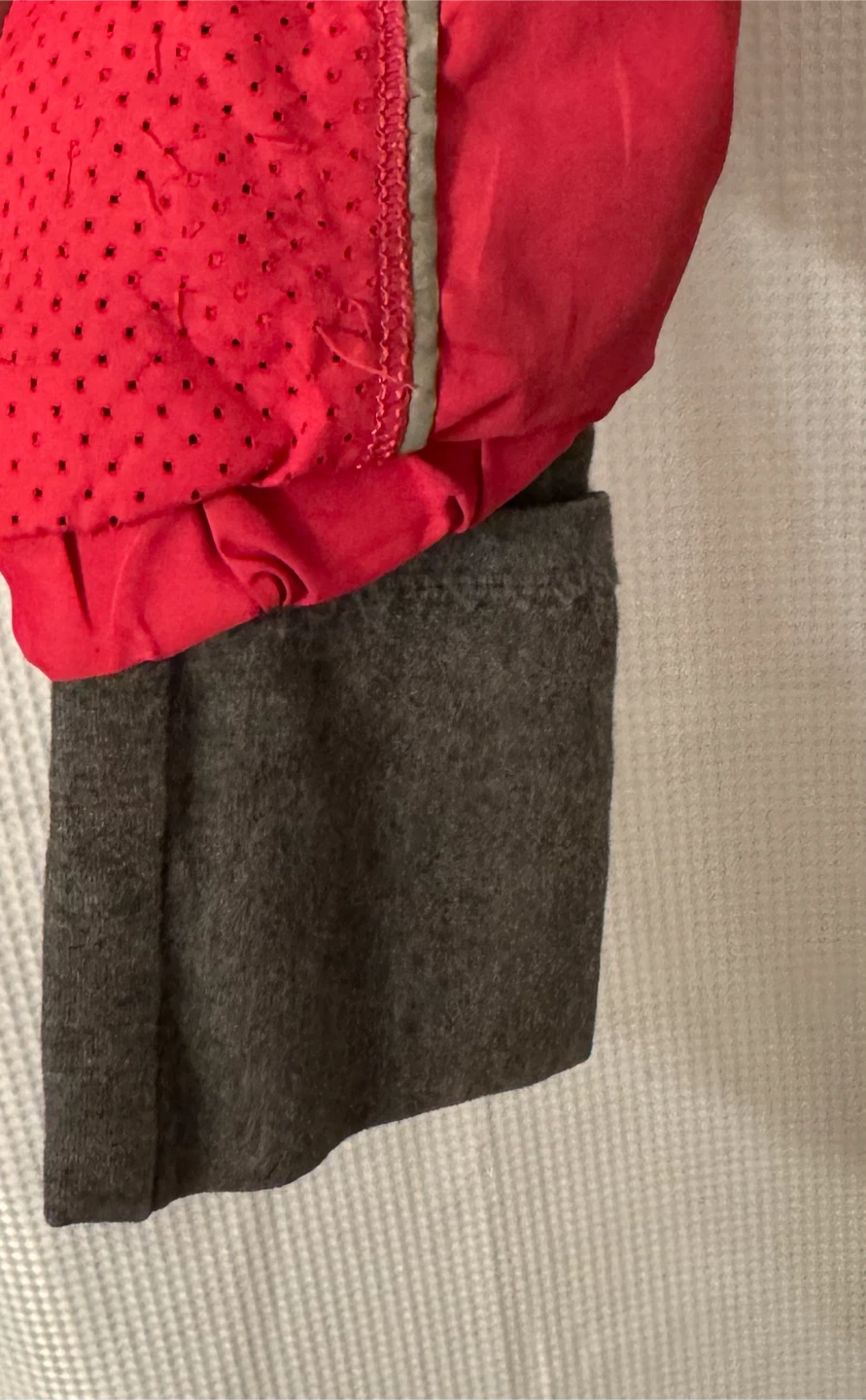 Lululemon Pink Hooded Jacket Size 4 - photo 4