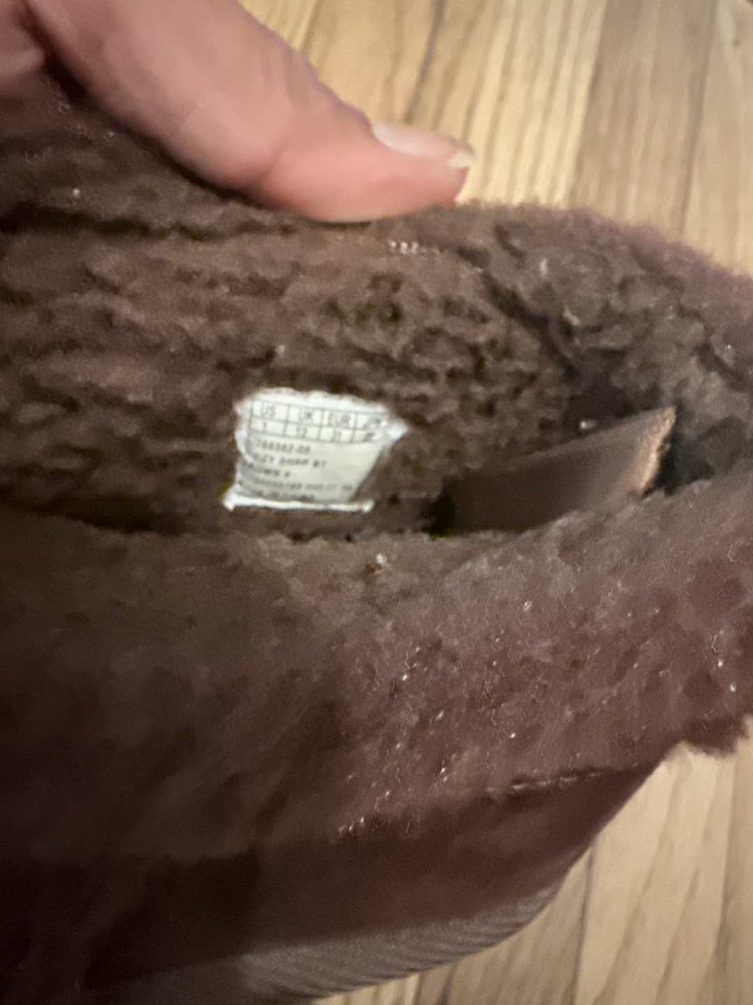 Girl Gap  Brown Fleece Slippers - Size 7/8 - photo 4