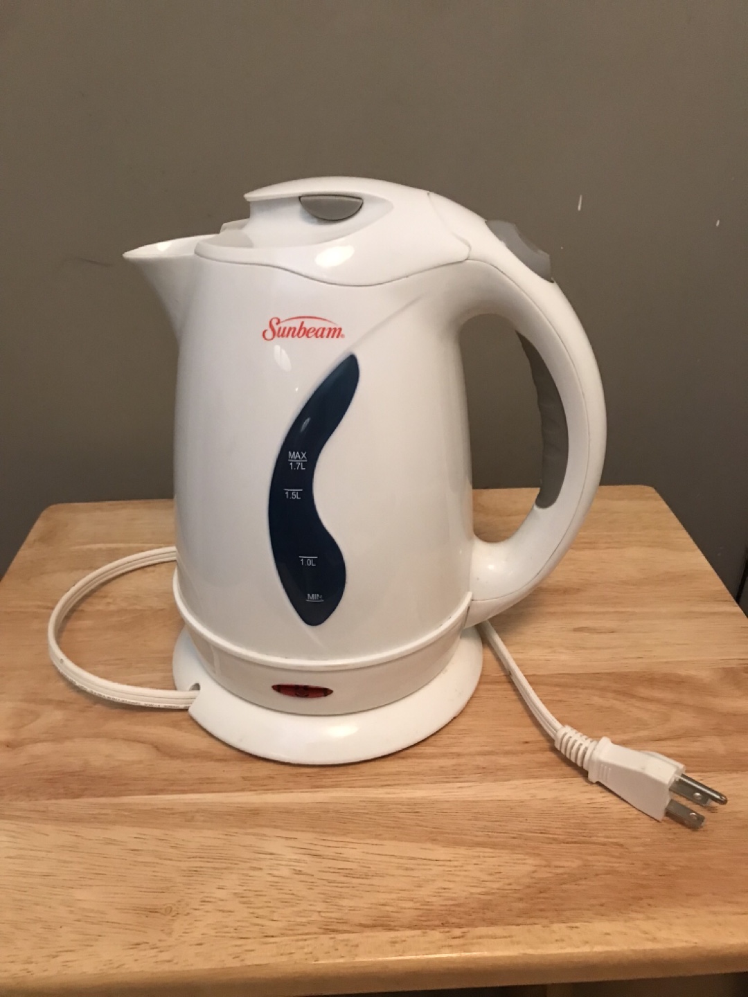 Electric kettle