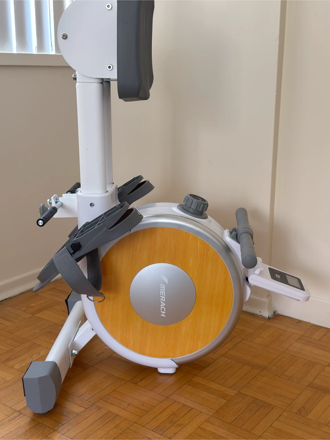 MERACH Rowing Machine