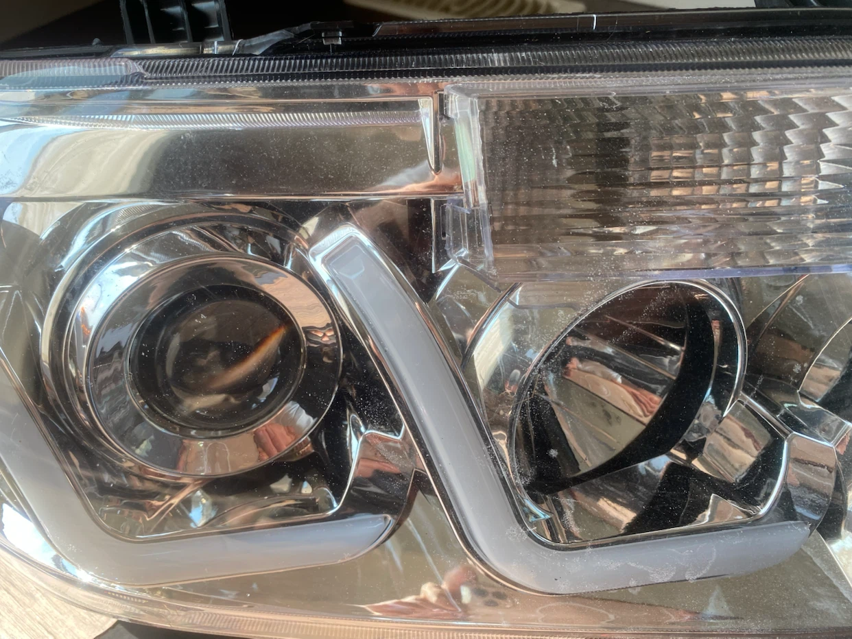 Headlight Fit Toyota - photo 2