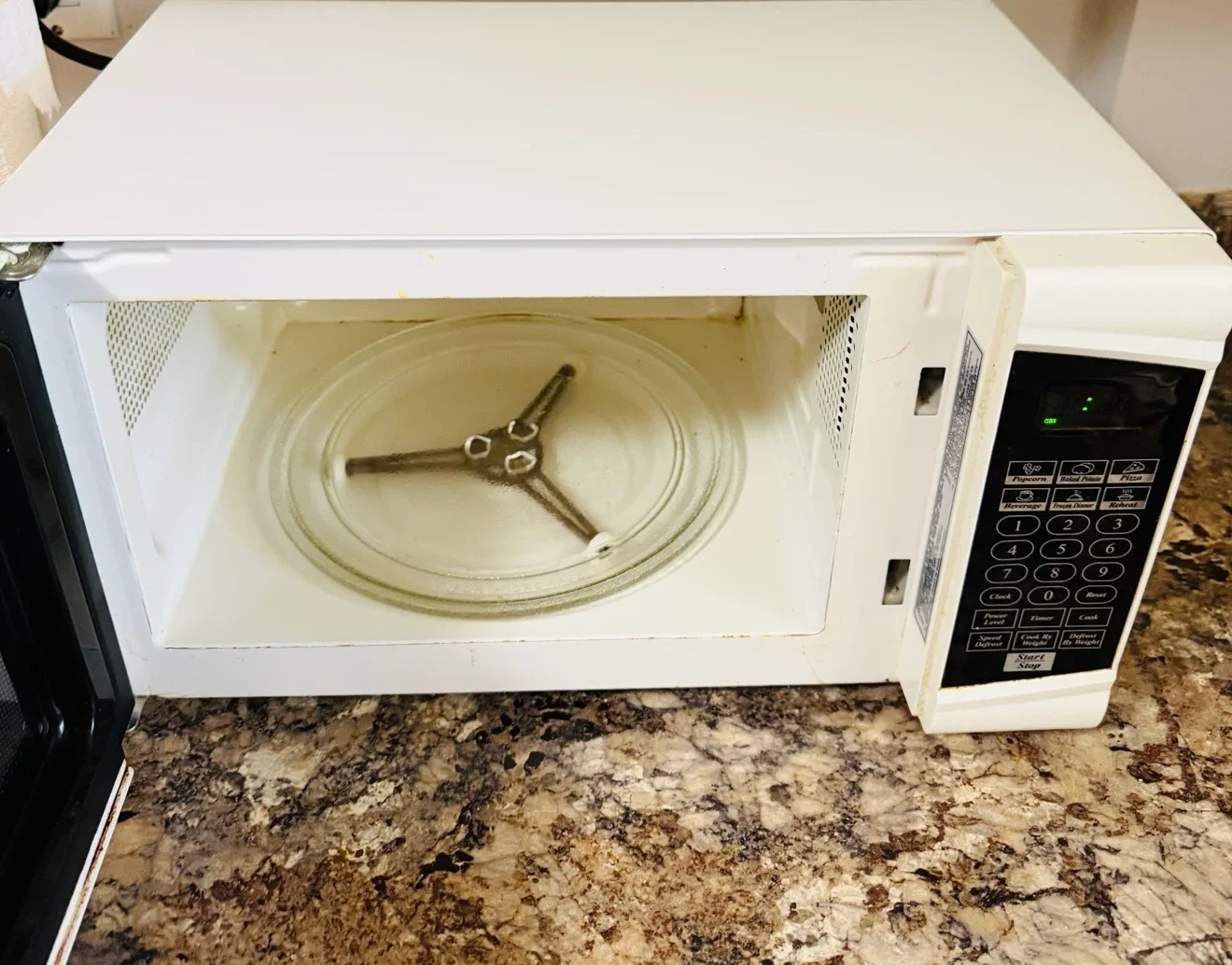 Danby Designer Microwave - photo 3