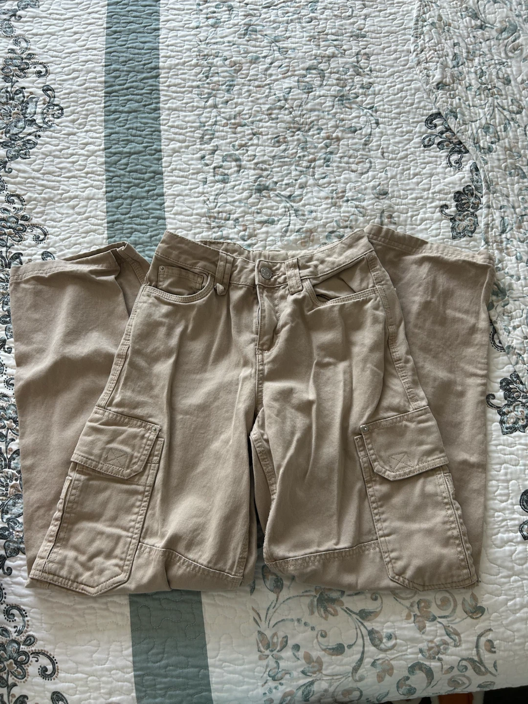 Garage beige cargo pants